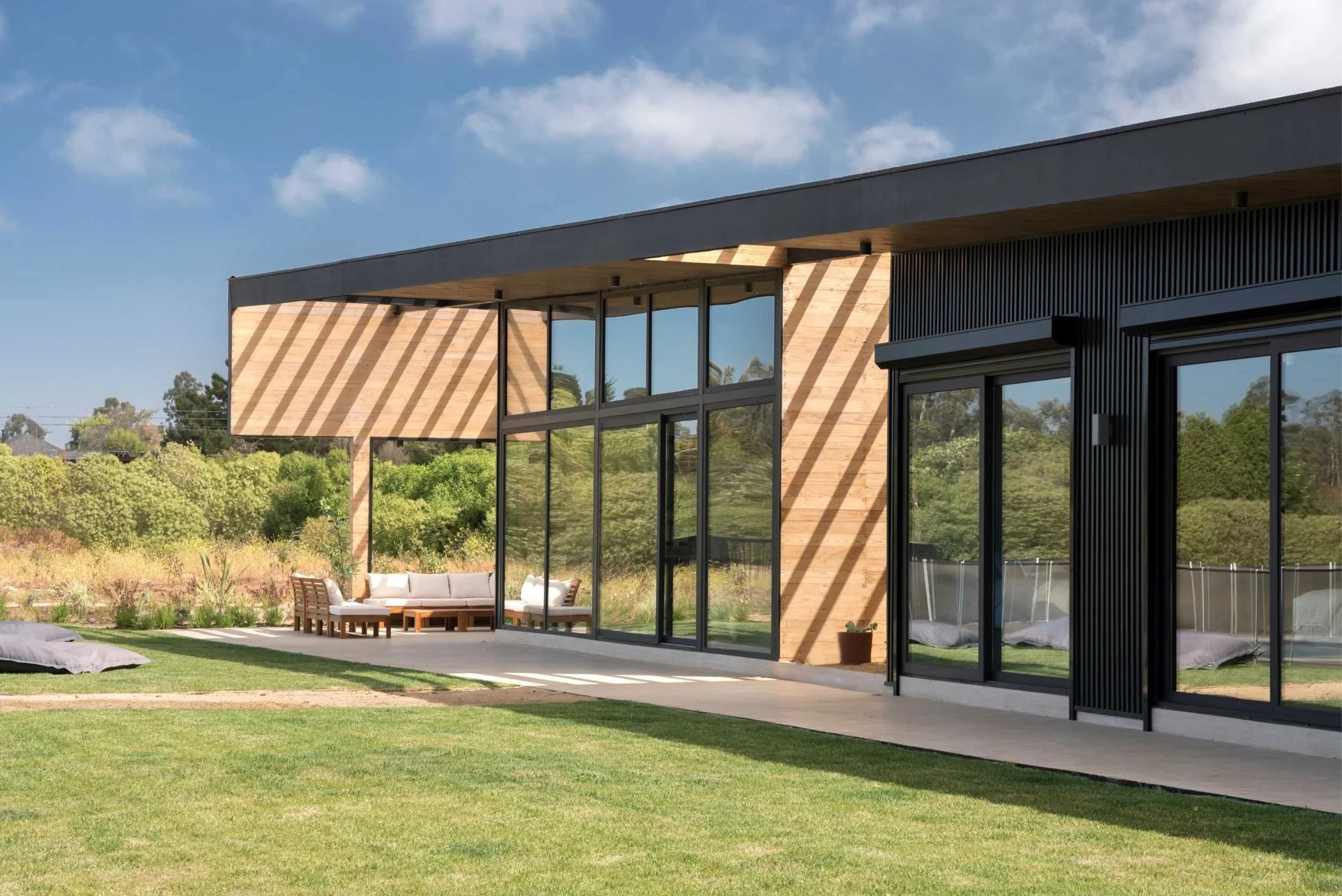 Casa Lineal